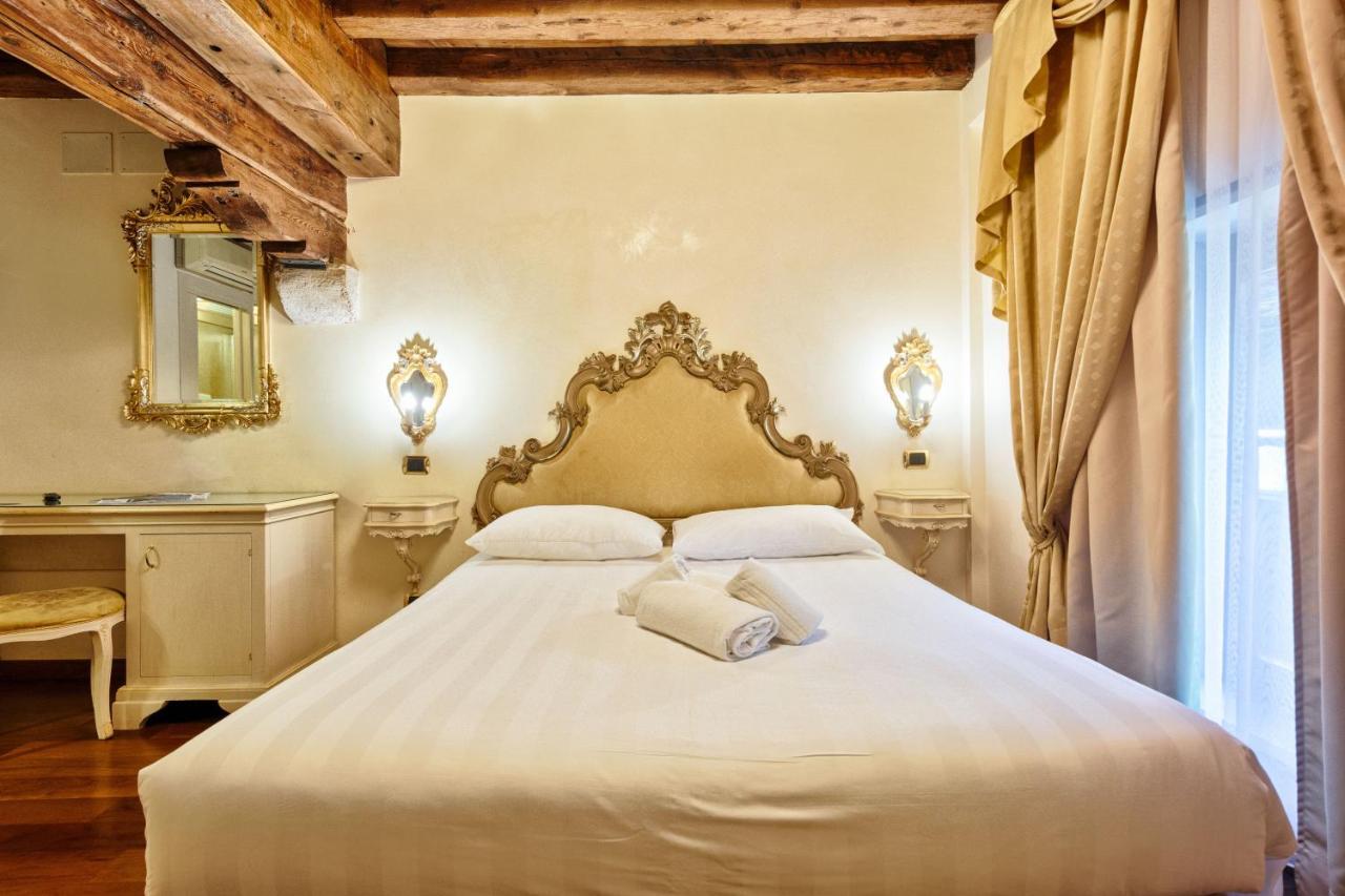 Hotel Vecellio Venice On The Lagoon Exteriör bild